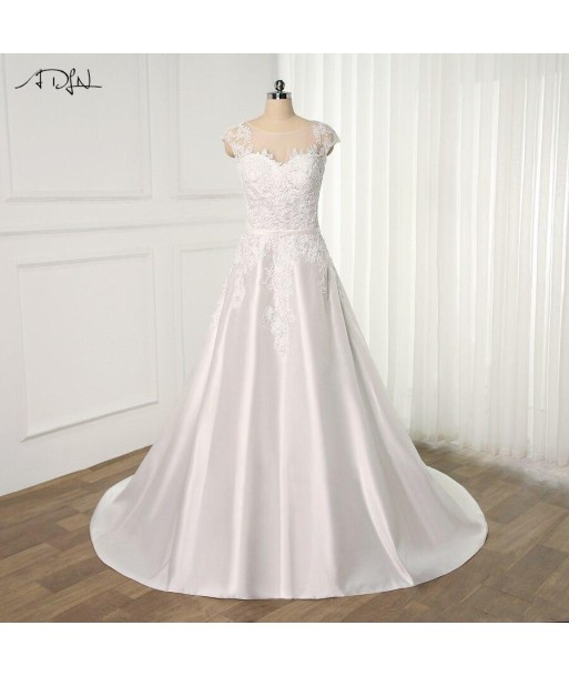 Robe de mariée dentelle fine boheme chic les ligaments