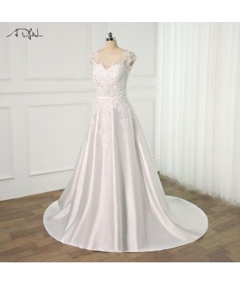 Robe de mariée dentelle fine boheme chic les ligaments