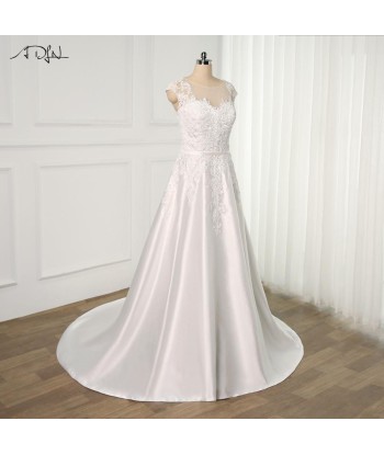 Robe de mariée dentelle fine boheme chic les ligaments