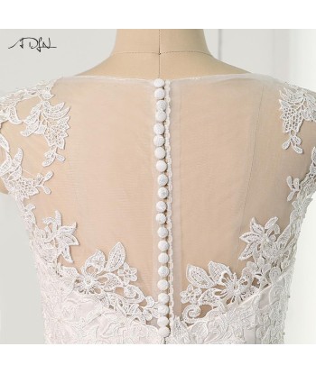 Robe de mariée dentelle fine boheme chic les ligaments