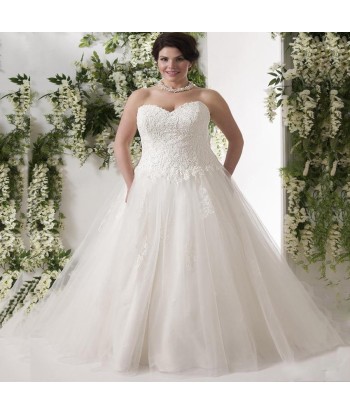 Robe de mariée boheme en stock