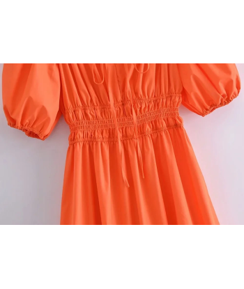 Robe courte bohème orange rembourrage situé sous