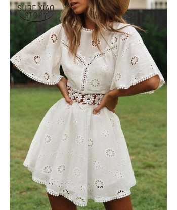 Robe boho courte blanche français