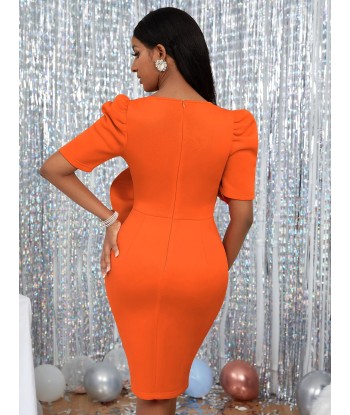 Robe courte bohème orange rembourrage situé sous