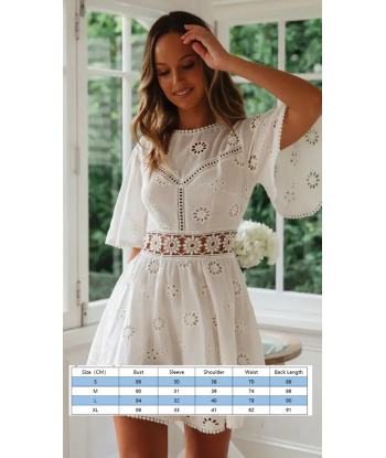 Robe boho courte blanche français